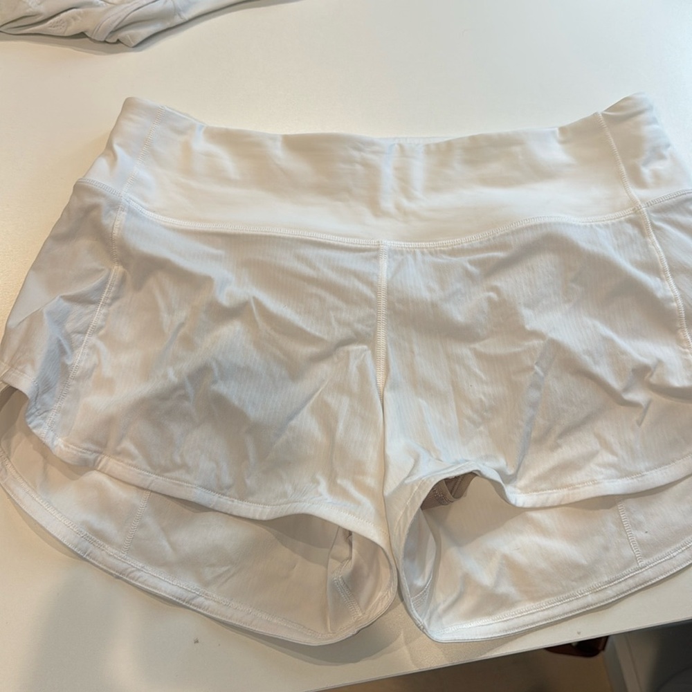White size 8 lululemon shorts